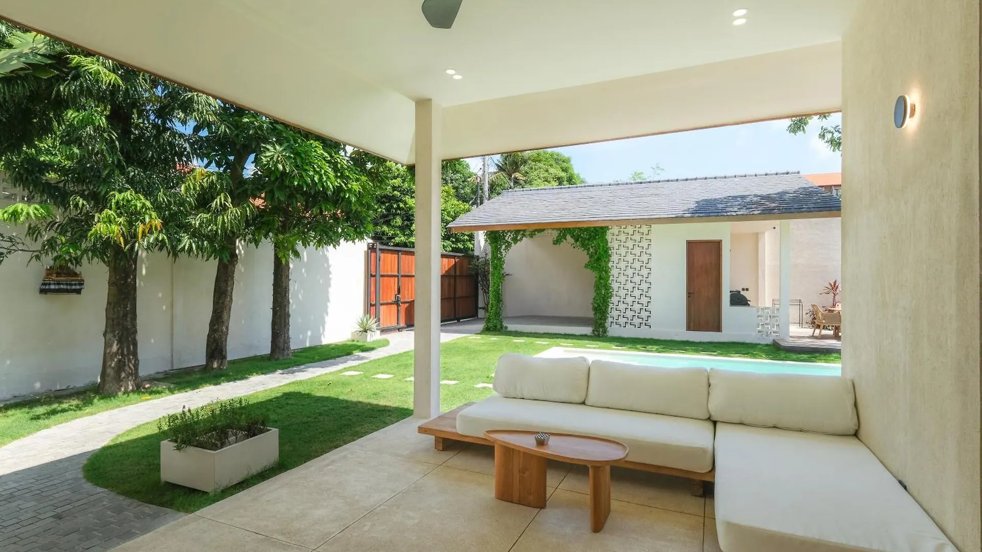 Villa Edara Seminyak Indonesien